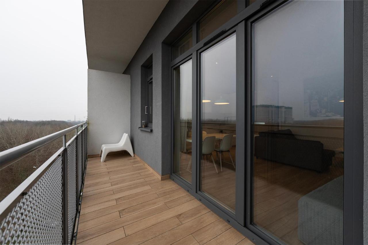 شقة Penthouse With A View Of Lodz & Free Parking المظهر الخارجي الصورة